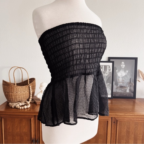 BLACK STRAPLESS STRETCHY TOP #0321 - Picture 5 of 8